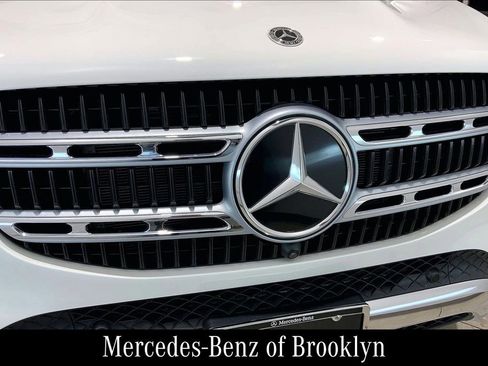 Used 2025 Mercedes-Benz GLE 350 4MATIC image 32