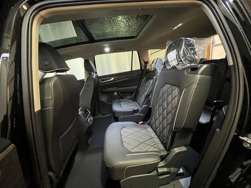 New 2026 Volkswagen Atlas SEL Premium R-Line AWD/4WD image 22