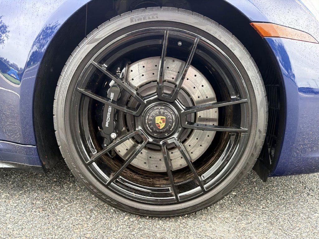 Used 2024 Porsche 911 Targa 4 GTS AWD/4WD image 9