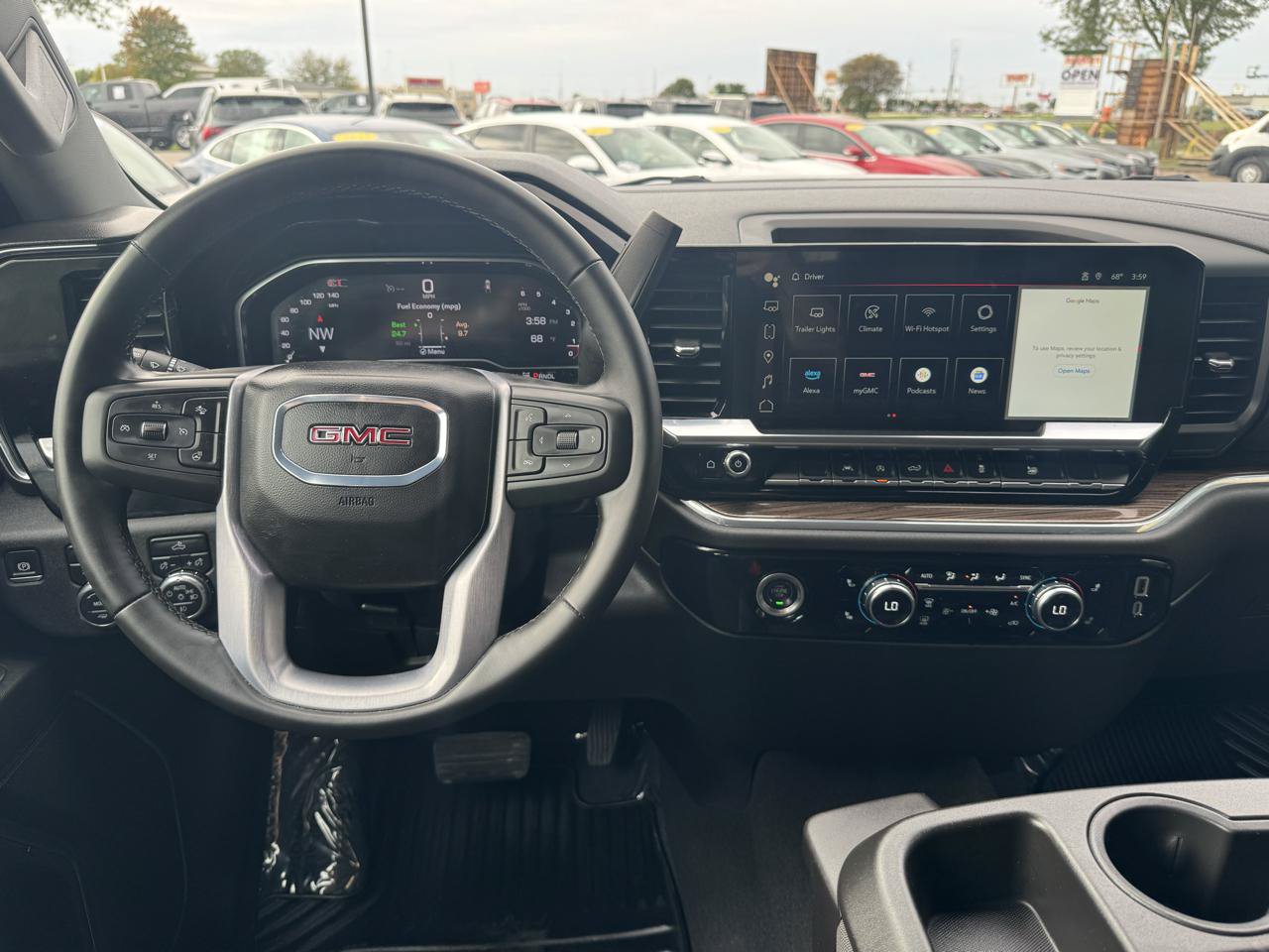 Used 2024 GMC Sierra 1500 Elevation AWD/4WD image 3