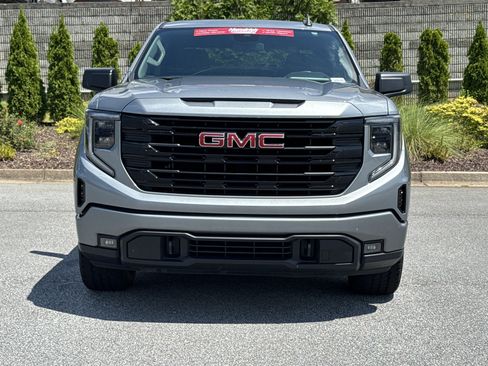 Used 2024 GMC Sierra 1500 Elevation AWD/4WD image 3