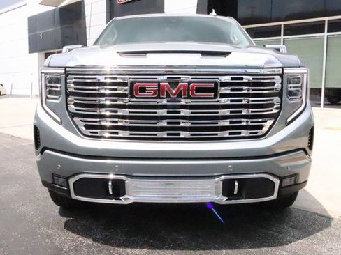 New 2025 GMC Sierra 1500 Denali w/ Denali Reserve Package image 2