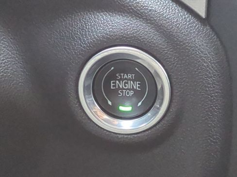 Used 2020 Chevrolet Silverado 1500 LT w/ All-Star Edition RWD image 16