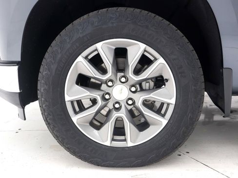 Used 2021 Chevrolet Silverado 1500 LT w/ All Star Edition Plus image 31