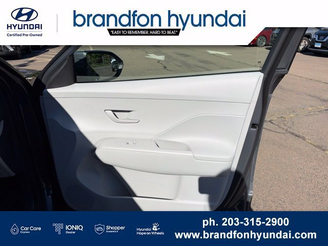 Used 2024 Hyundai Kona SEL AWD/4WD image 8
