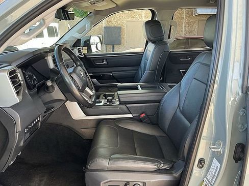 Used 2022 Toyota Tundra Limited w/ TRD Off-Road Package image 17