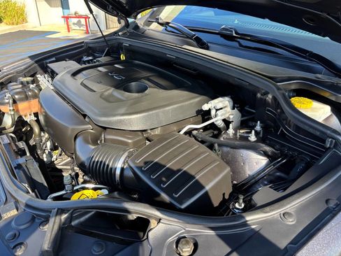 Used 2019 Jeep Grand Cherokee Altitude image 28