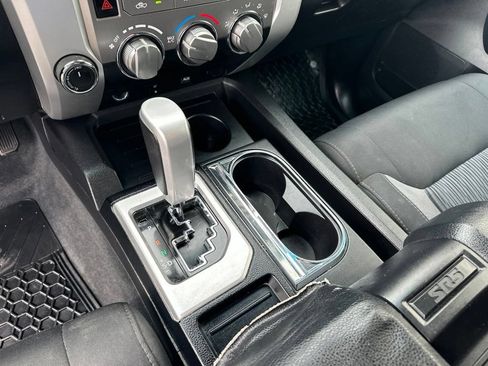 Used 2016 Toyota Tundra SR5 AWD/4WD image 19