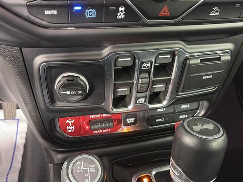 Used 2023 Jeep Wrangler Unlimited Rubicon 4xe w/ Cold Weather Group image 39