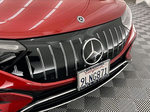 Certified 2023 Mercedes-Benz EQE AMG 4MATIC Sedan image 31