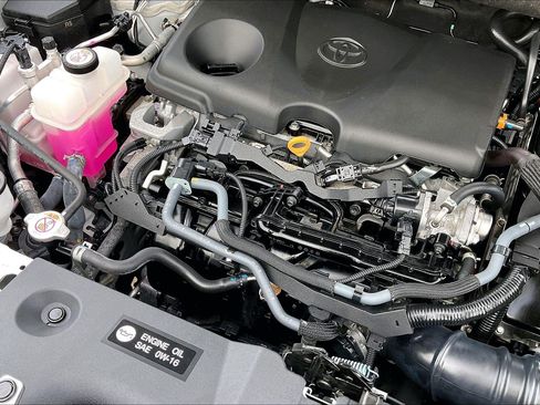 Used 2023 Toyota RAV4 XSE AWD/4WD image 36