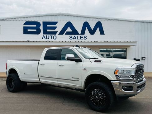 Used 2022 RAM 3500 Limited AWD/4WD image 1