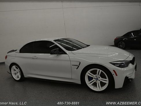 Used 2018 BMW M4 Convertible image 7