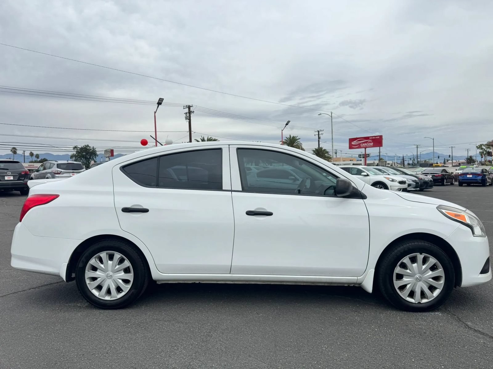 Used 2015 Nissan Versa S Plus FWD image 12