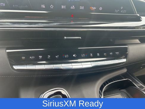 Used 2022 Cadillac Escalade ESV Sport w/ Touring Package image 17