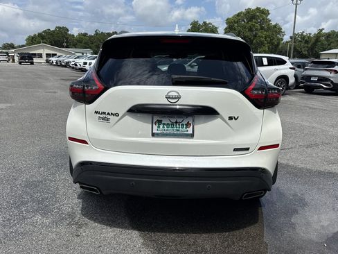 Used 2024 Nissan Murano SV w/ SV Midnight Edition Package FWD image 4