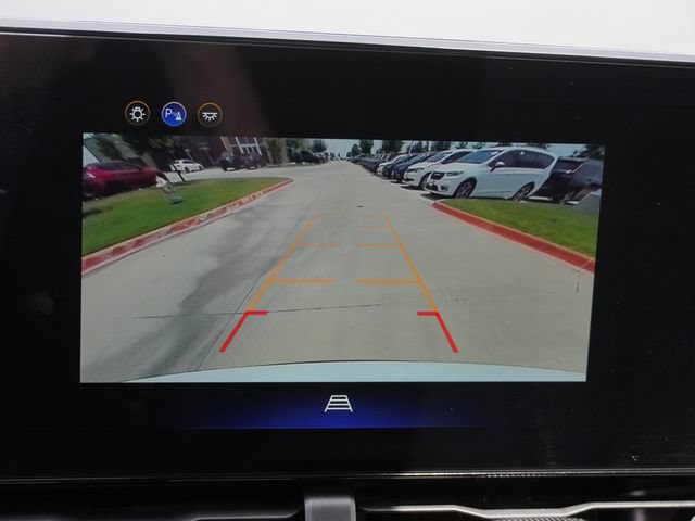 Used 2026 Chevrolet Equinox LT w/ Convenience Package II FWD image 24