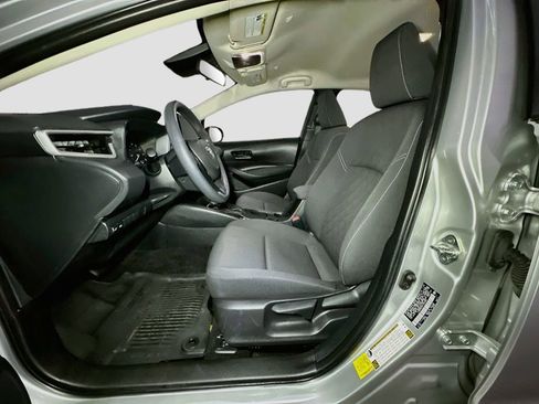 Used 2023 Toyota Corolla LE w/ LE Convenience Package image 17