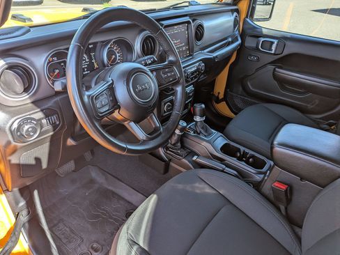 Used 2021 Jeep Gladiator Sport AWD/4WD image 10