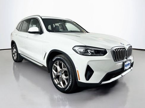Used 2023 BMW X3 xDrive30i w/ Premium Package w/ZPA AWD/4WD image 8