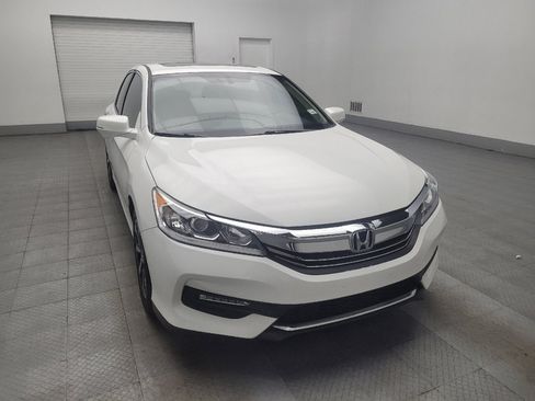 Used 2017 Honda Accord EX-L image 13