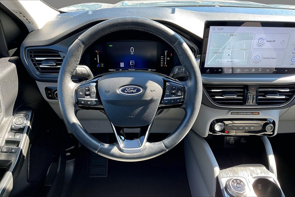 Used 2024 Ford Escape SE FWD image 2