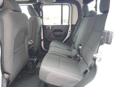 New 2026 Jeep Gladiator Sport image 35