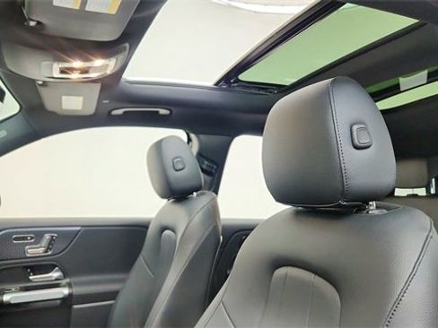 Used 2024 Mercedes-Benz EQB 250+ w/ Driver Assistance Package image 32