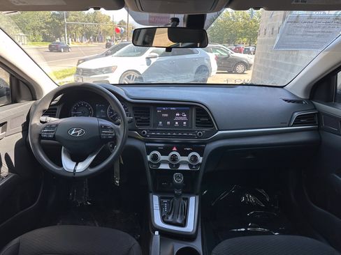 Used 2019 Hyundai Elantra SEL w/ Cargo Package FWD image 14