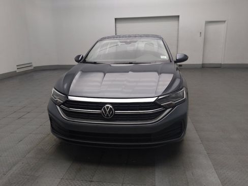 Used 2022 Volkswagen Jetta SE image 15