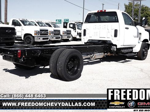 New 2023 Ford F150 LT image 7