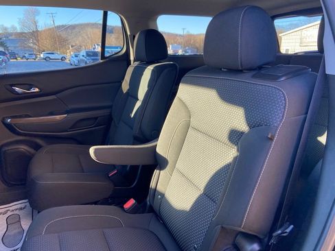 Used 2023 GMC Acadia SLE w/ Driver Convenience Package image 25