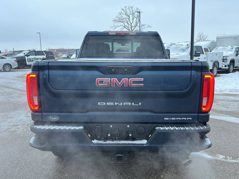 Used 2022 GMC Sierra 2500 Denali w/ Technology Package image 4