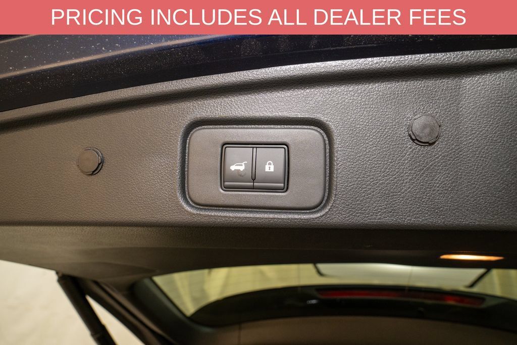 Used 2026 Nissan Pathfinder Platinum w/ Cargo Package AWD/4WD image 6