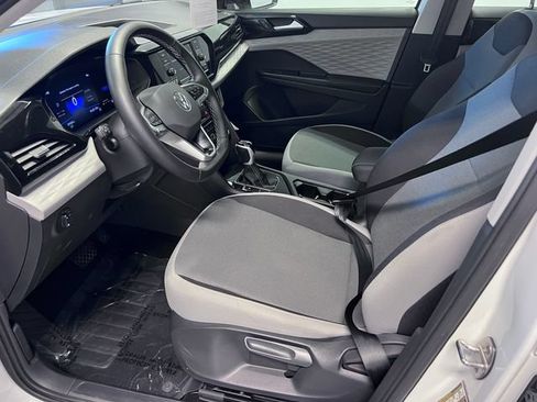 Certified 2024 Volkswagen Taos S FWD image 6