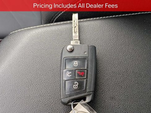 Used 2025 Volkswagen Jetta Sport FWD image 28