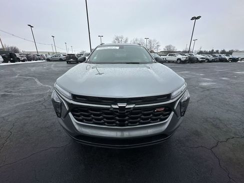 Used 2025 Chevrolet Trax RS w/ Sunroof Package image 26