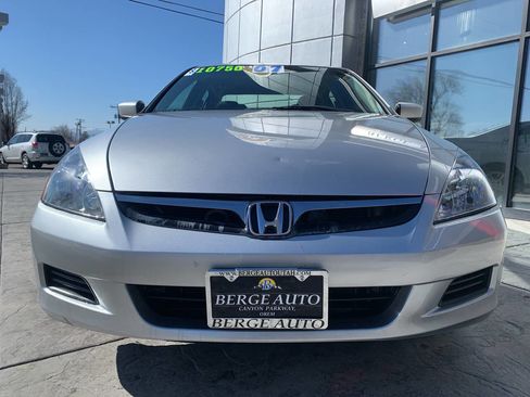 Used 2007 Honda Accord SE image 2