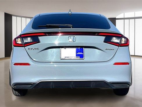 Certified 2022 Honda Civic Sport image 5
