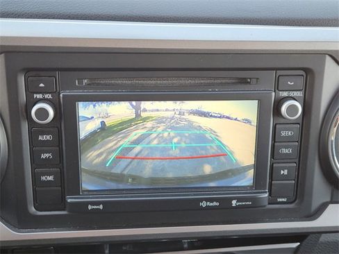 Used 2017 Toyota Tacoma SR5 image 13