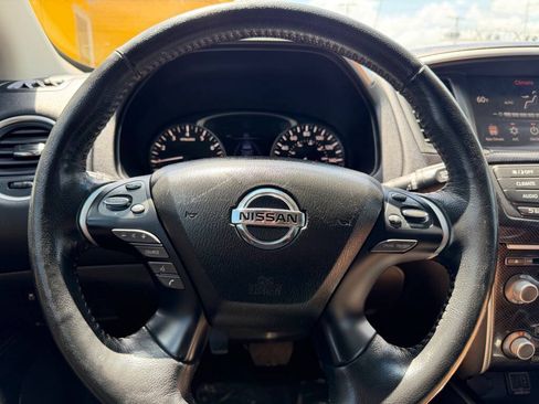 Used 2019 Nissan Pathfinder SV w/ Rock Creek Edition FWD image 20