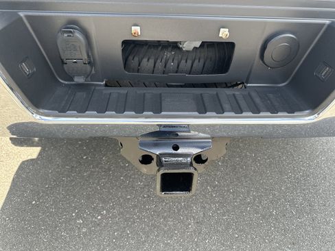Used 2016 Chevrolet Silverado 2500 LTZ w/ Duramax Plus Package AWD/4WD image 27