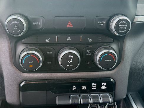 Used 2023 RAM 1500 Big Horn image 14
