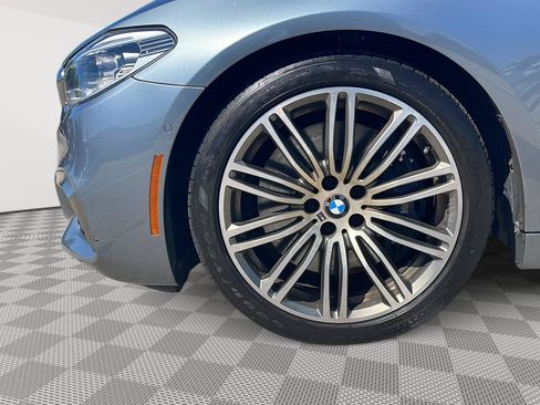 Used 2018 BMW M550i xDrive AWD/4WD image 9