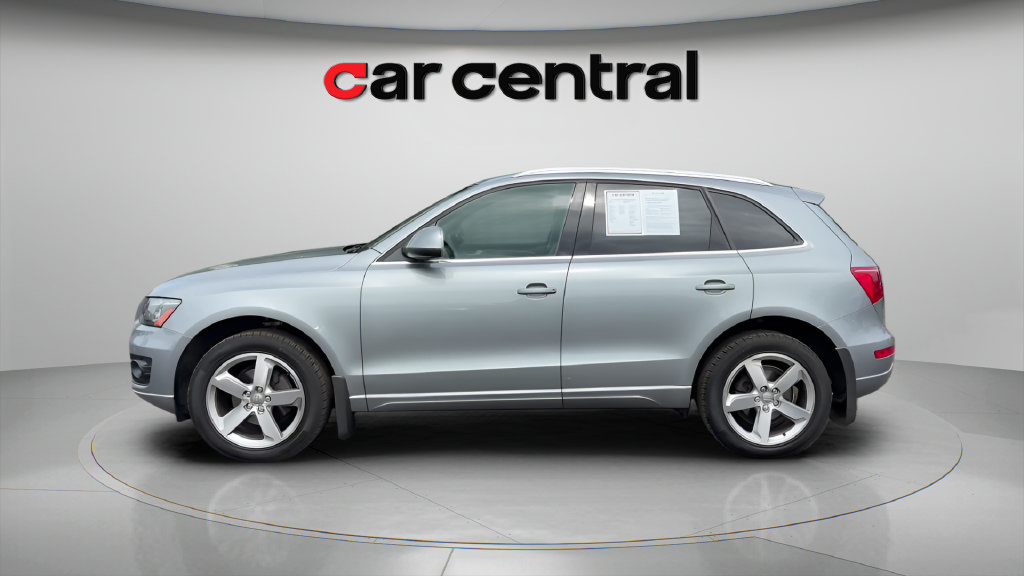 Used 2011 Audi Q5 2.0T Premium Plus AWD/4WD image 2