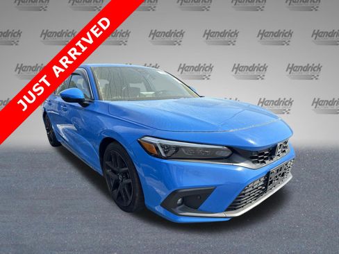 Used 2024 Honda Civic Sport Touring image 2