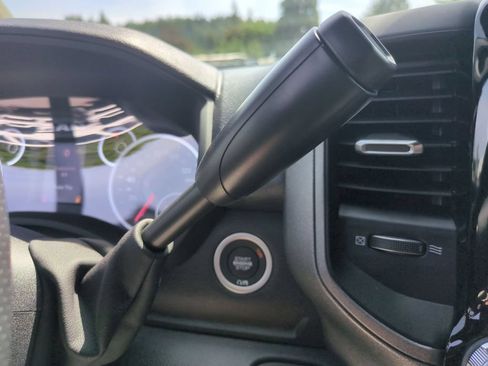New 2026 RAM 3500 Tradesman AWD/4WD image 27