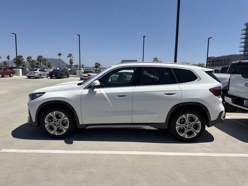 Used 2025 BMW X1 xDrive28i AWD/4WD image 8