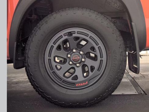 Used 2025 Nissan Frontier Pro-X w/ Pro Premium Package RWD image 7