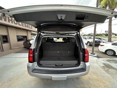 Used 2016 Chevrolet Tahoe LT w/ Luxury Package AWD/4WD image 11